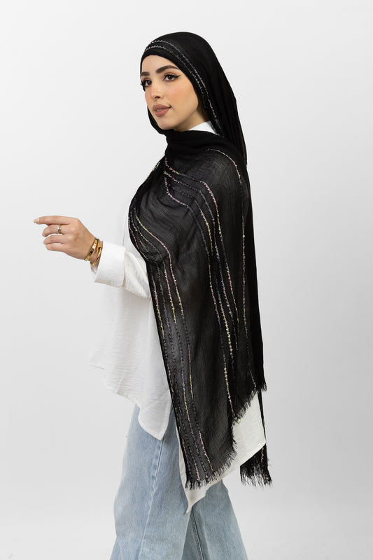 Thai Elegance in Flow - Lya Veil Store