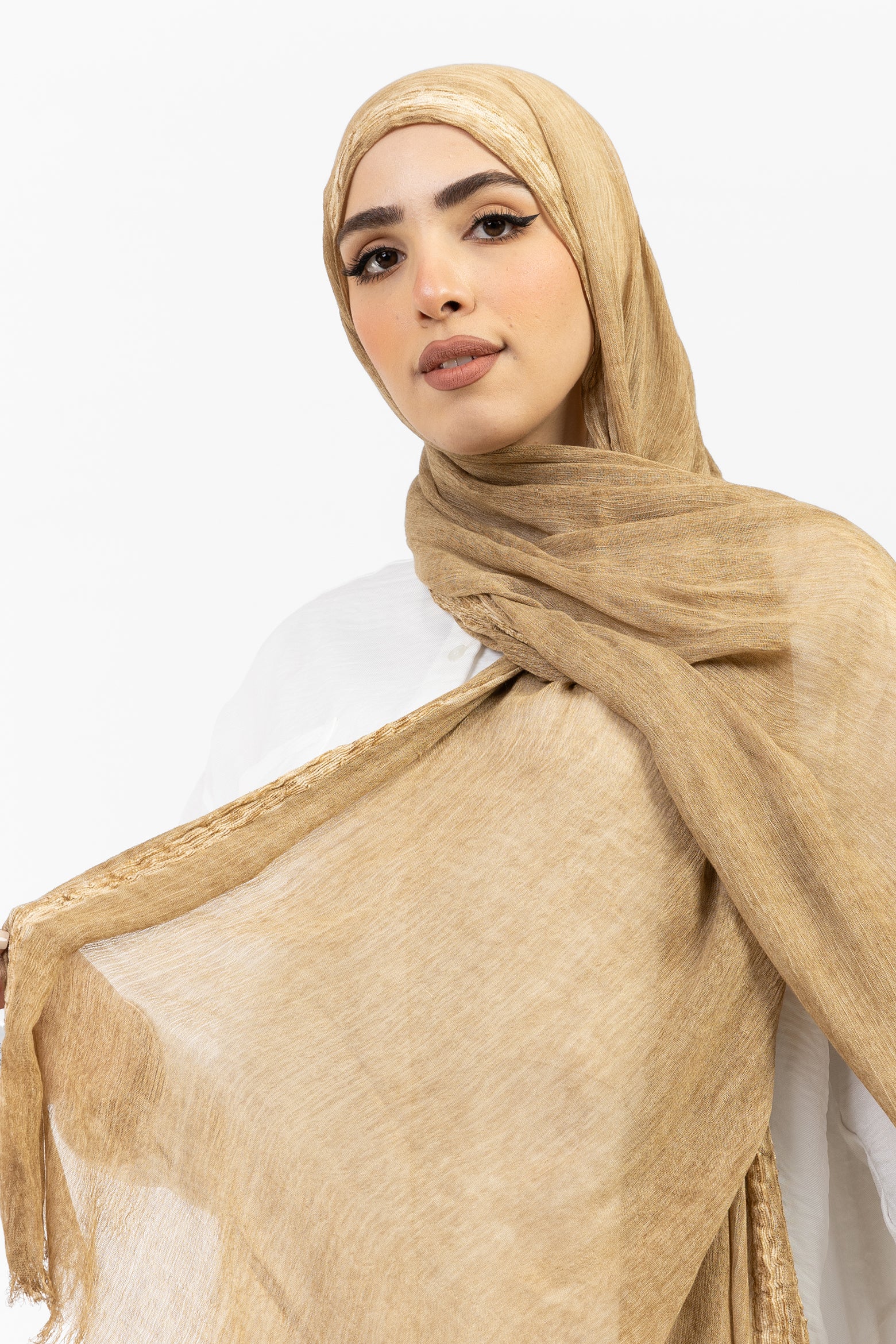 Luxurious Textured Veil