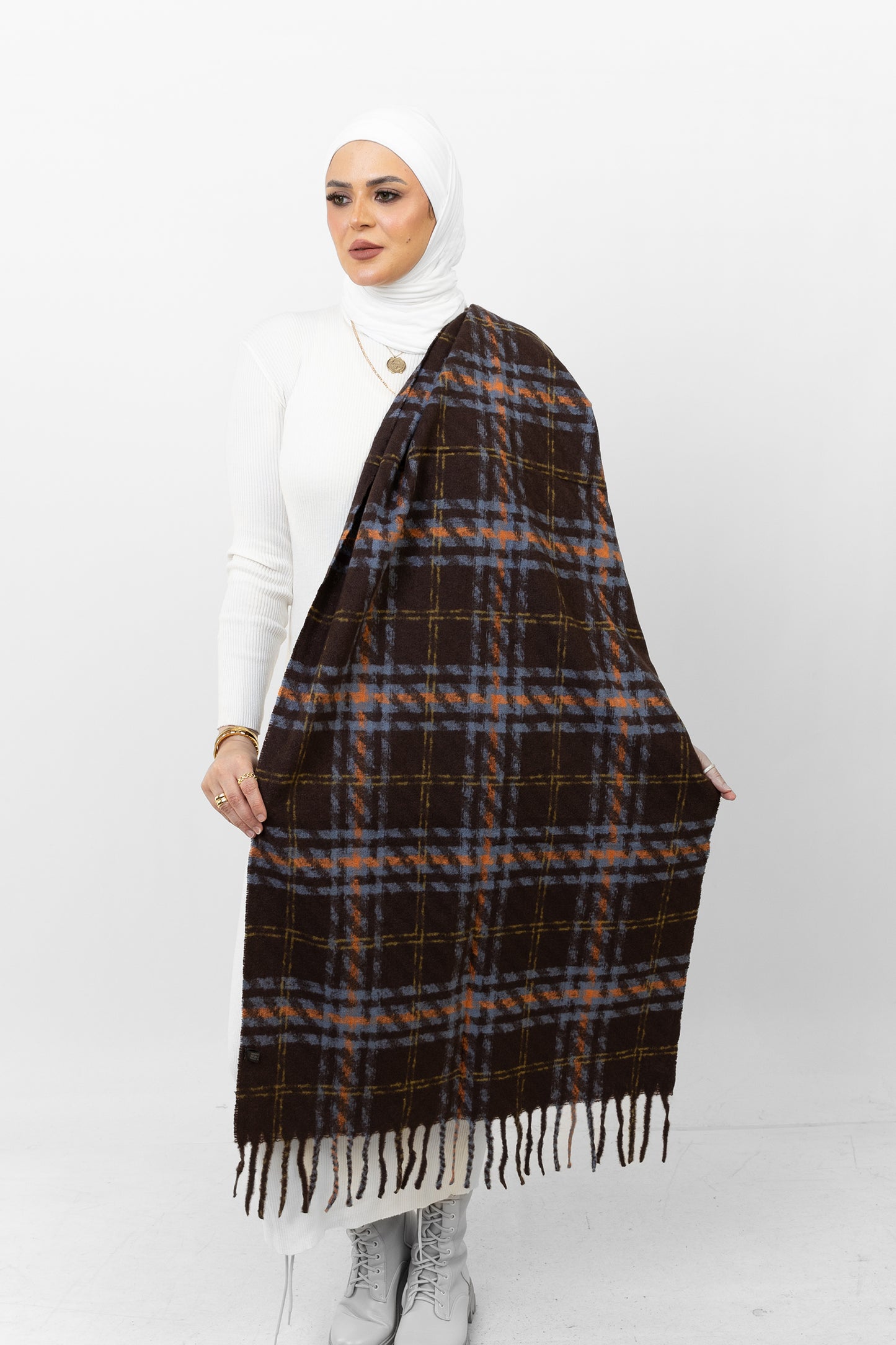 Cozy Checker