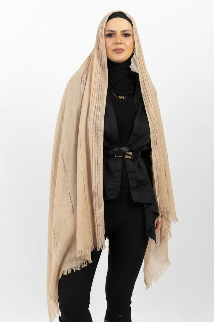 Thai Elegance in Flow - Lya Veil Store